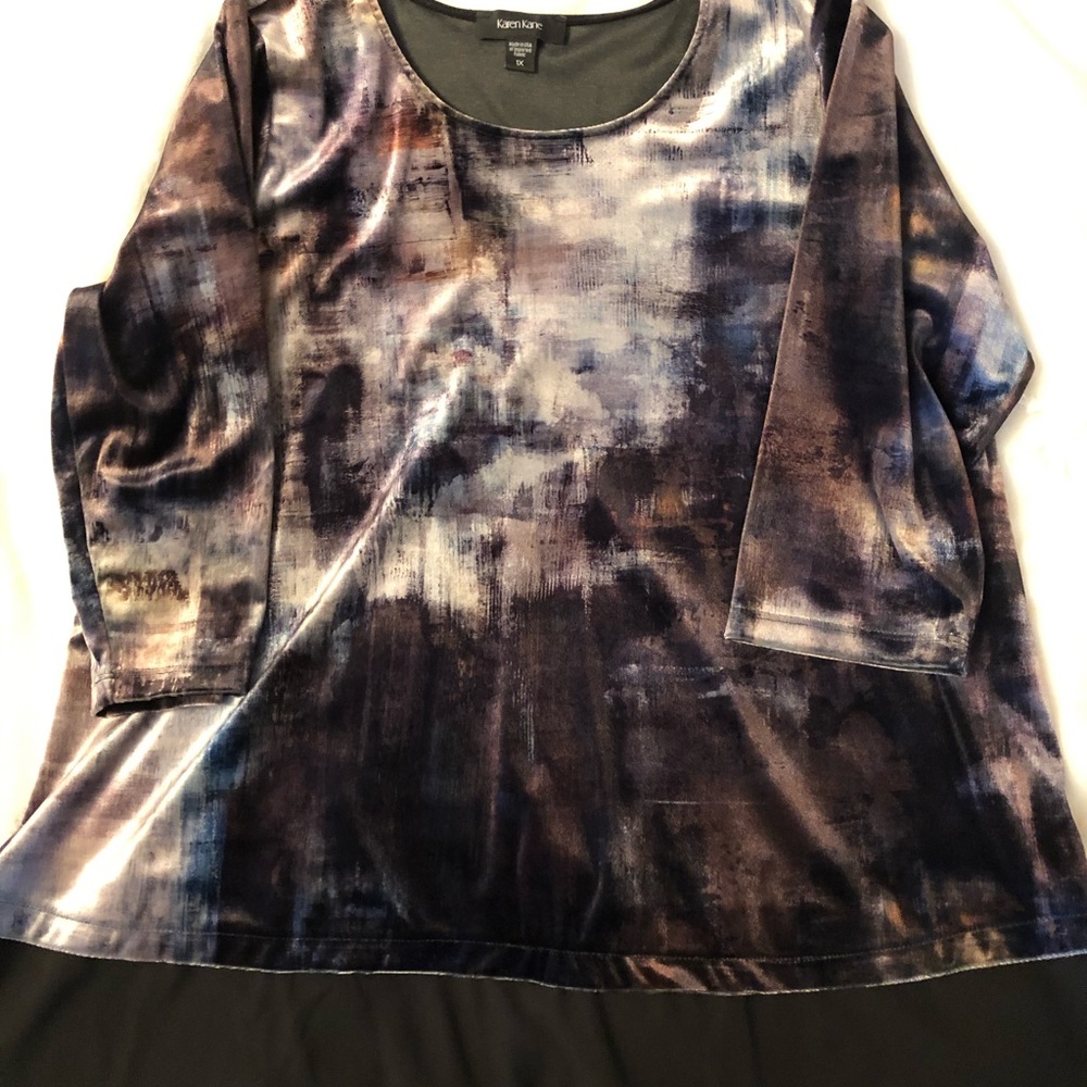 Karen Kane plus size 1x velour top